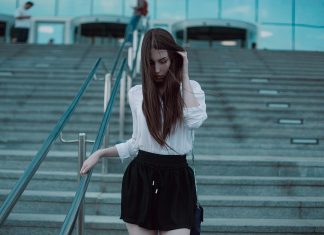 Que porter avec une jupe noire ?