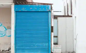 Comment choisir la tringle idéale pour une fenêtre avec coffre volet roulant ?