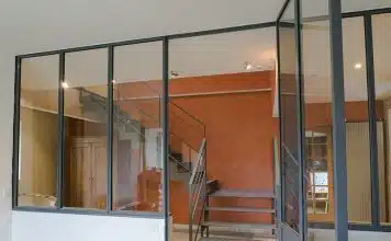 Porte verrière battante : sur quels critères la choisir ? Porte verrière battante sur quels critères la choisir