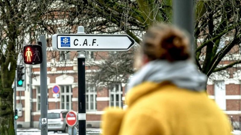 Pourquoi le CAF a-t-il fermé mon dossier