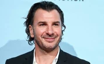 Quelle est la taille de Michael Youn