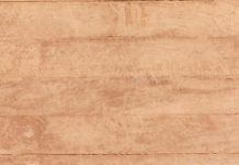 Le carrelage effet bois allie élégance et fonctionnalité au quotidien Carrelage effet bois : une option esthétique et pratique