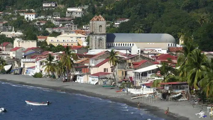 Louer une voiture pour conserver votre liberté pour visiter la Martinique !